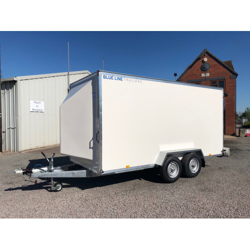 14' x 6' x 6'6" 3500kg Roller Shutter Box Van