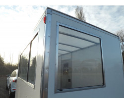10' x 6' x 6' 6" 1300Kg Commentary Unit 10' x 6' x 6' 6" 1300Kg Commentary Unit