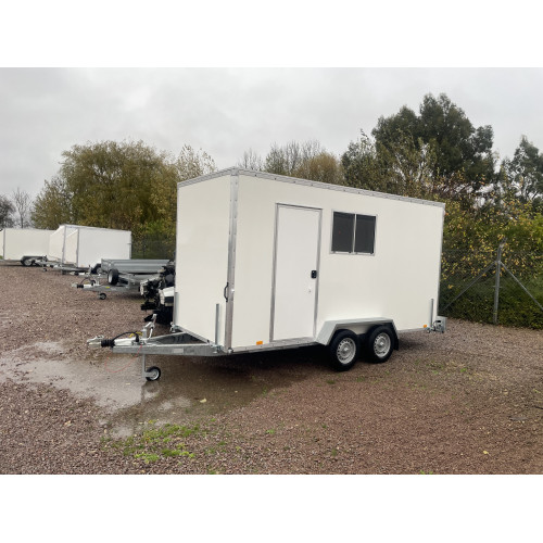 12' x 6' x 7' 2600Kg Kitchen Pod Trailer 12' x 6' x 7' 2600Kg Kitchen Pod Trailer